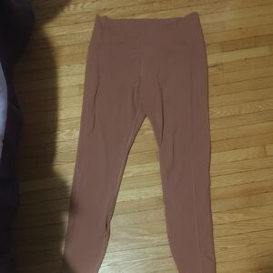 Brown High-Waisted Leggings